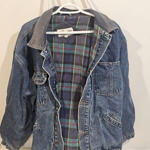 Men's Classic Blue Denim Jean Jacket with Plaid Lining